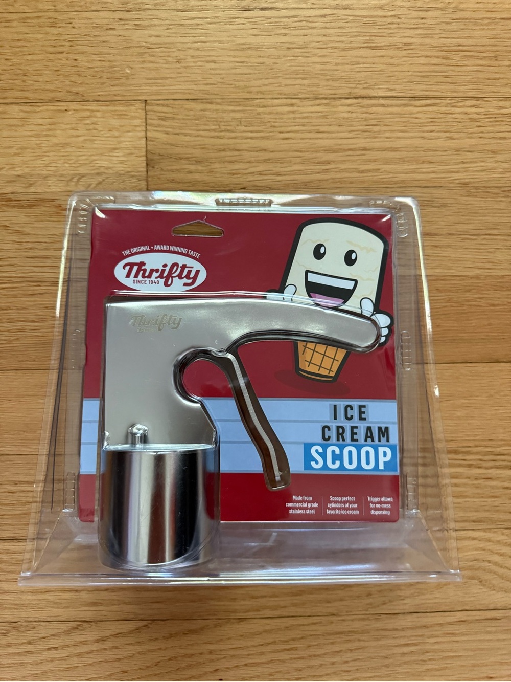 Thrifty Stainless Steel Silver Ice Cream Scoop